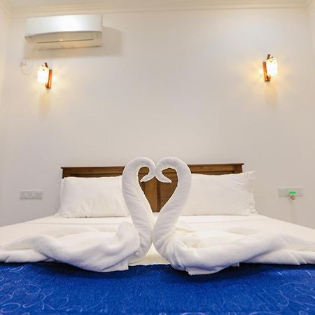 D Marit Motel Νεγκόμπο Εξωτερικό φωτογραφία