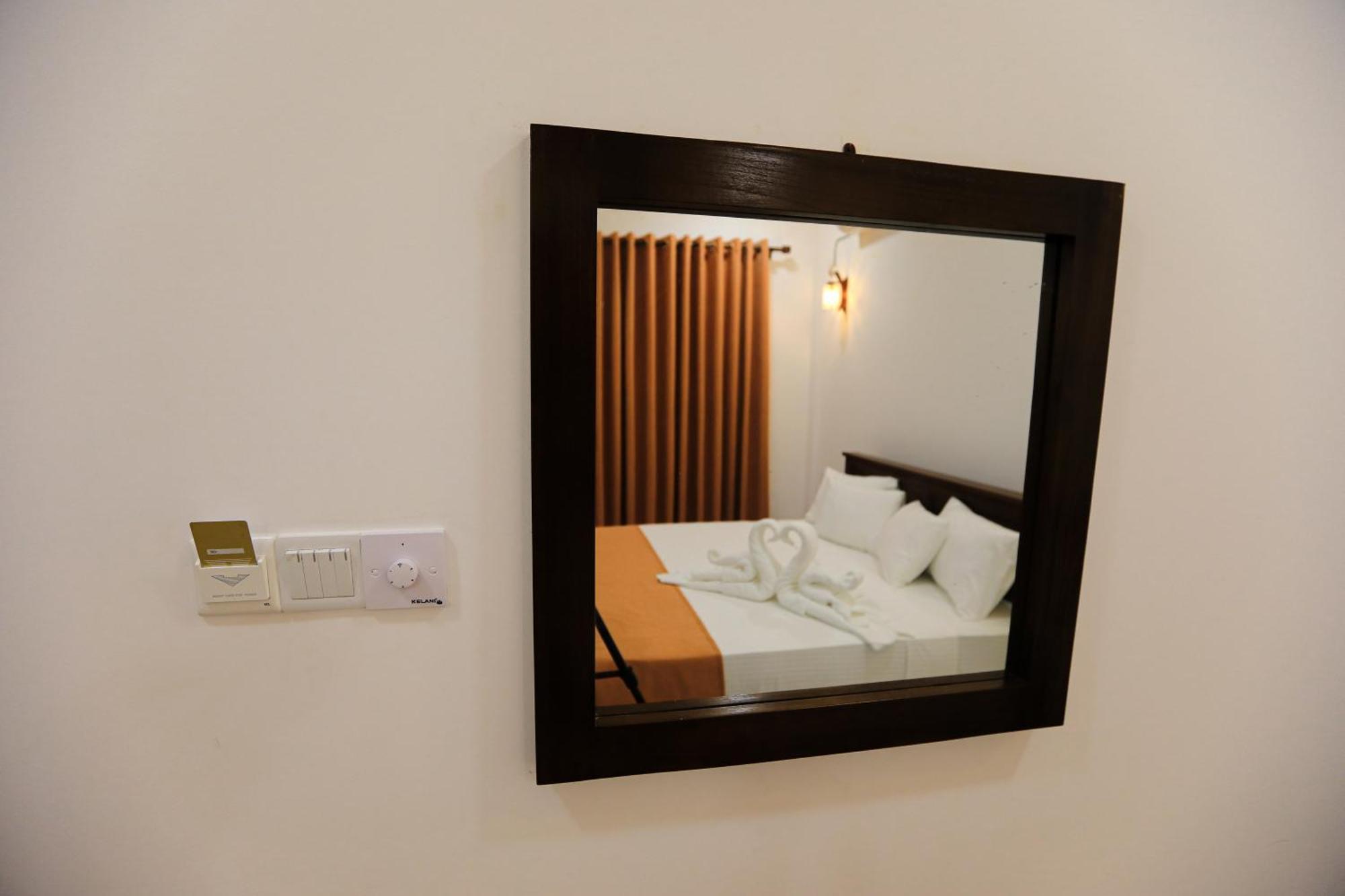 D Marit Motel Νεγκόμπο Εξωτερικό φωτογραφία