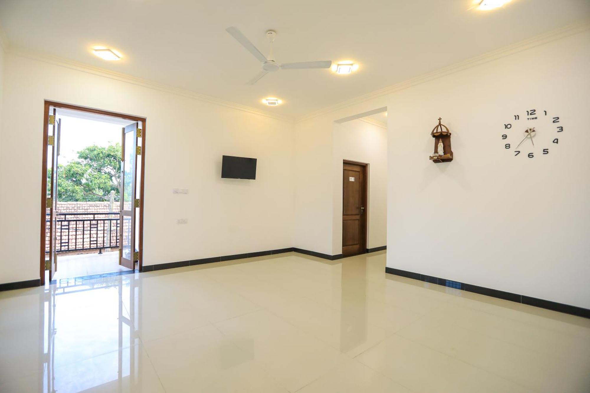 D Marit Motel Νεγκόμπο Εξωτερικό φωτογραφία