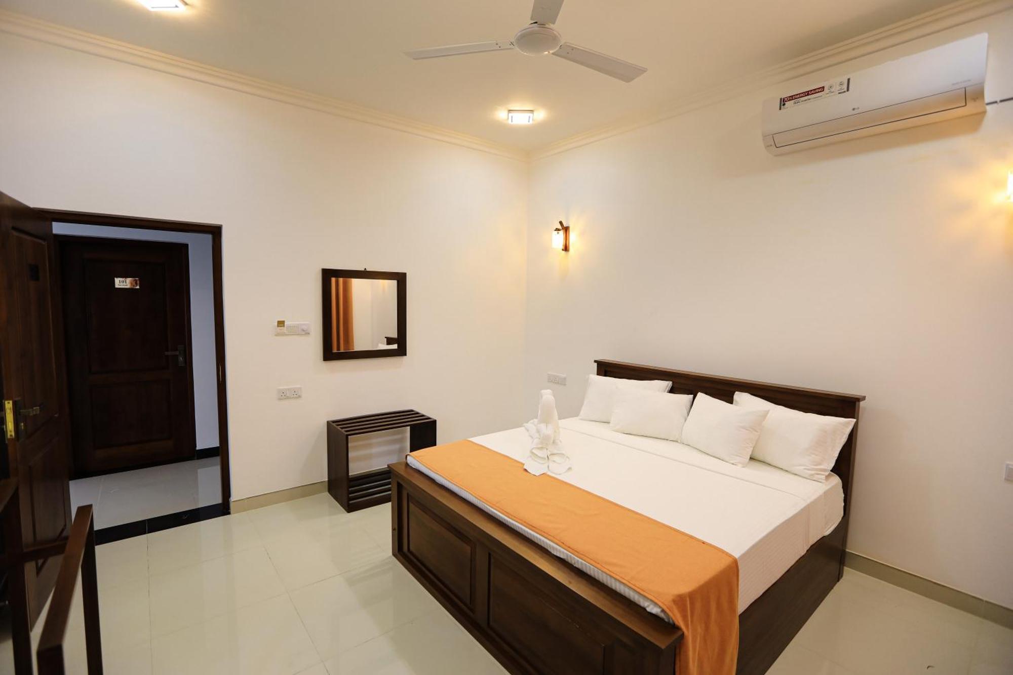 D Marit Motel Νεγκόμπο Εξωτερικό φωτογραφία