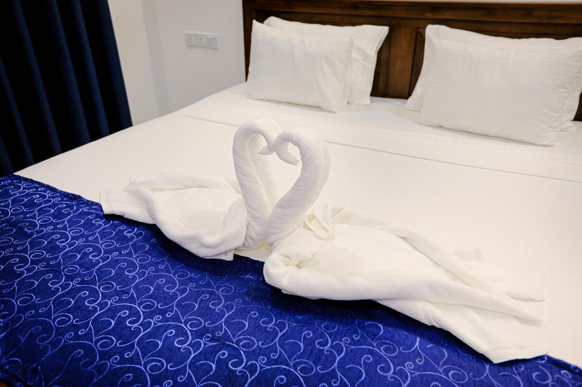 D Marit Motel Νεγκόμπο Εξωτερικό φωτογραφία